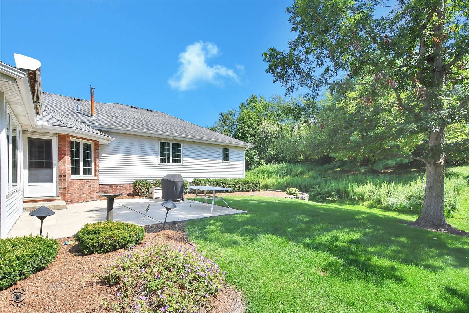 8905 Brown Drive, Frankfort, IL 60423