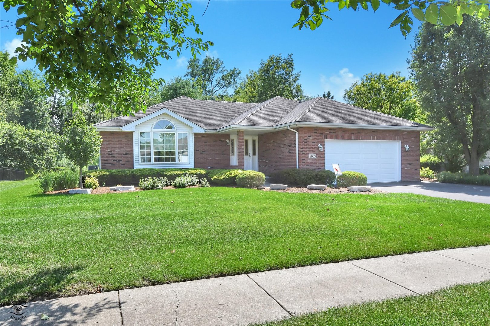 8905 Brown Drive, Frankfort, IL 60423