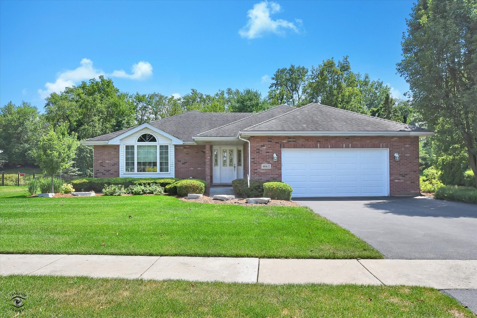 8905 Brown Drive, Frankfort, IL 60423