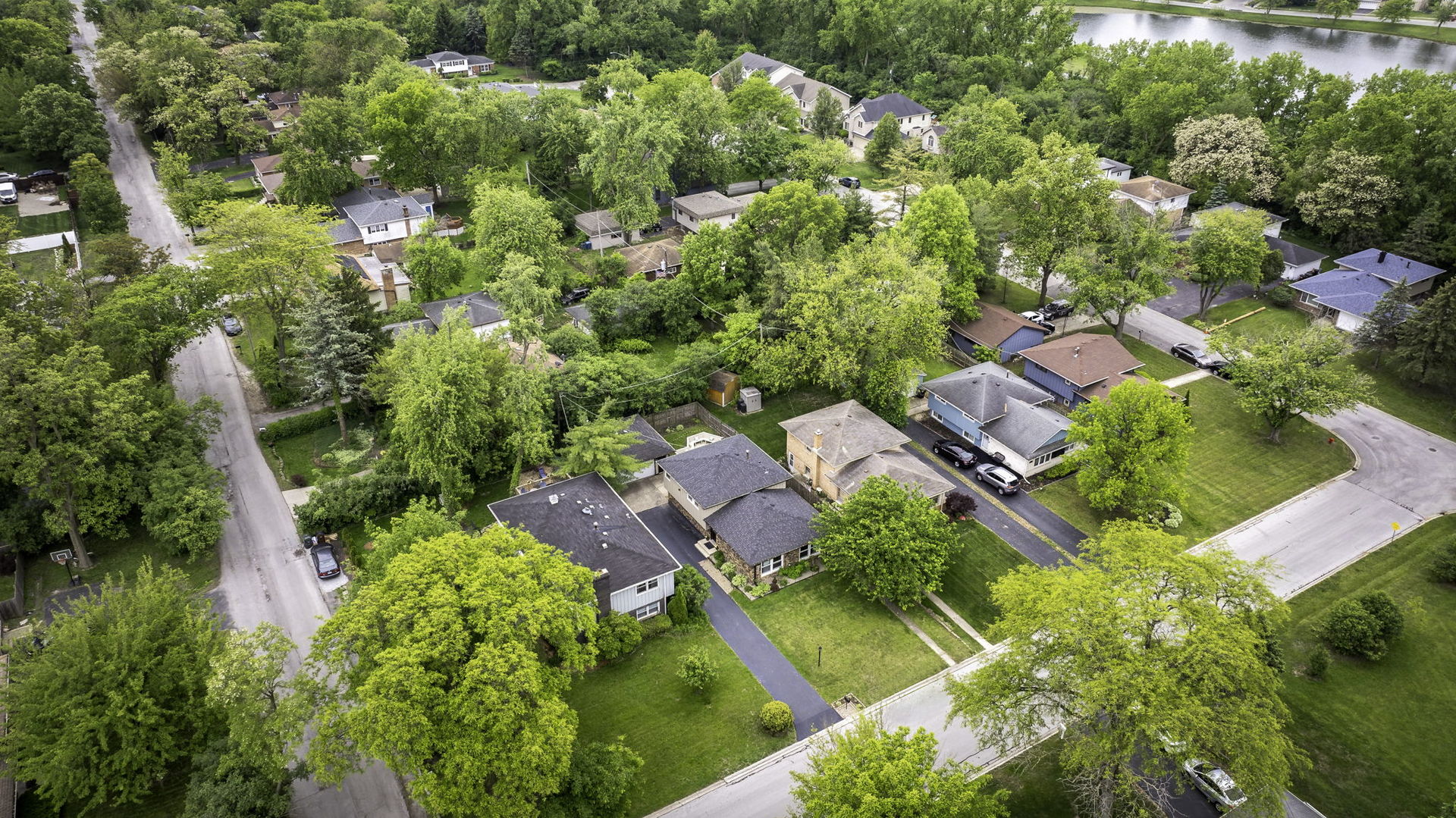 2533 Hickory Road, Homewood, IL 60430