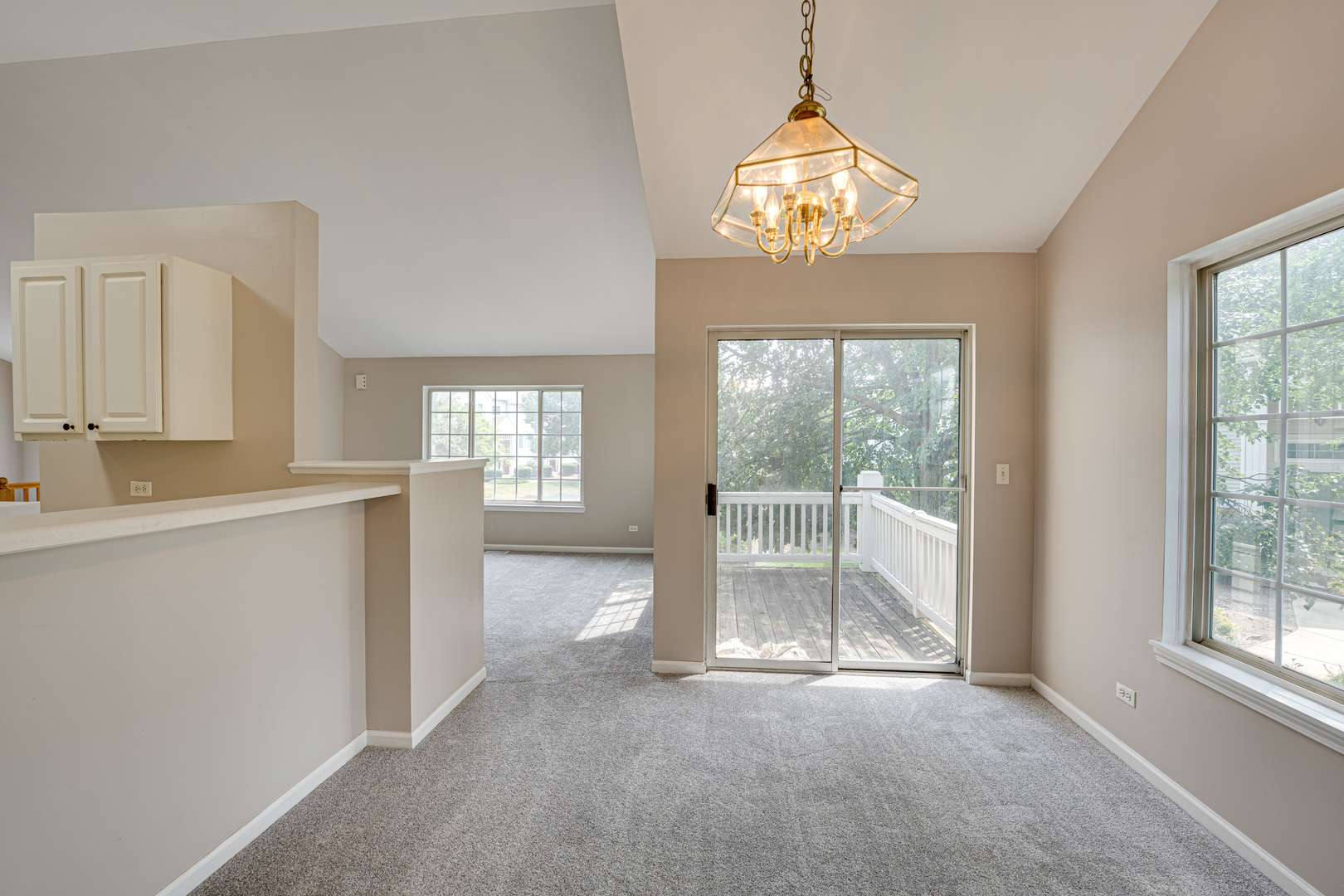 3399 Ravinia Circle, Aurora, IL 60504