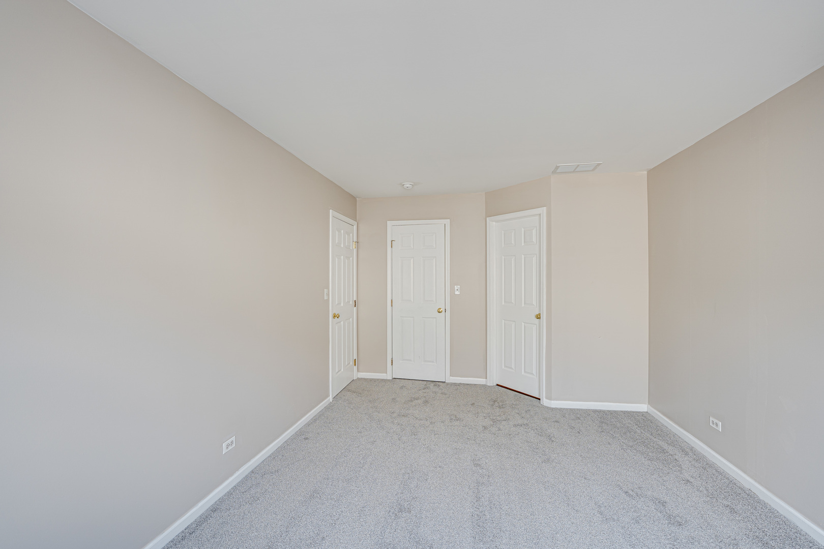 3399 Ravinia Circle, Aurora, IL 60504