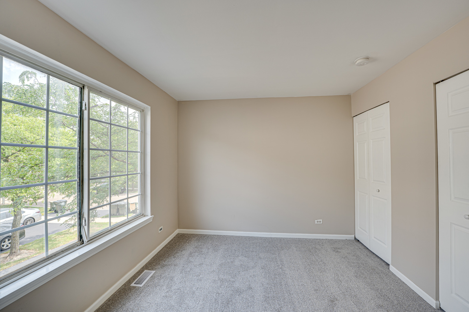 3399 Ravinia Circle, Aurora, IL 60504
