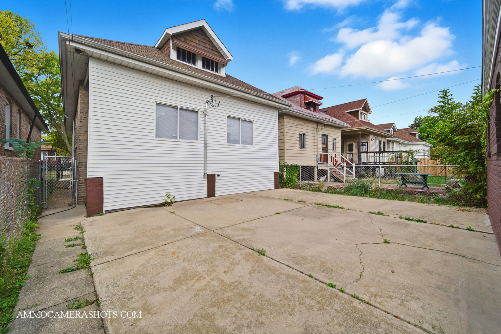 7725 S Wood Street, Chicago, IL 60620