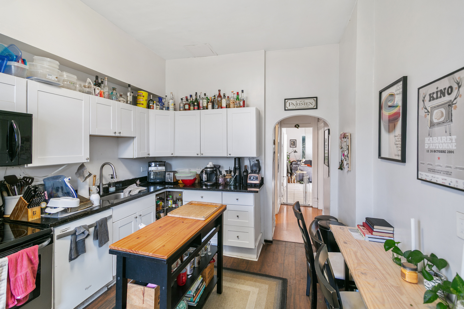 2443 W Arthington Street, Chicago, IL 60612