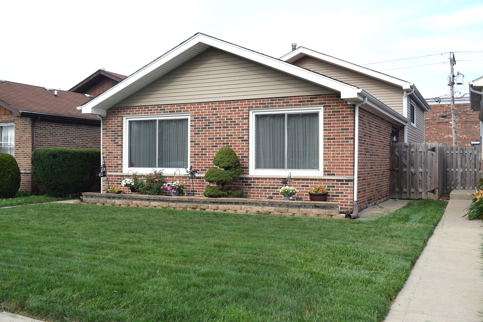 453 Hoxie Avenue, Calumet City, IL 60409