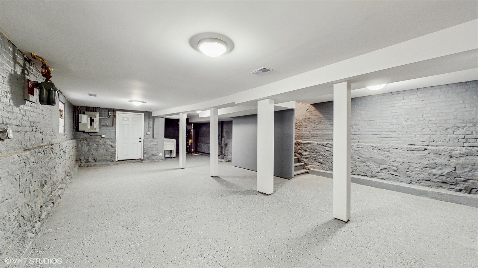 7430 S King Drive, Chicago, IL 60619