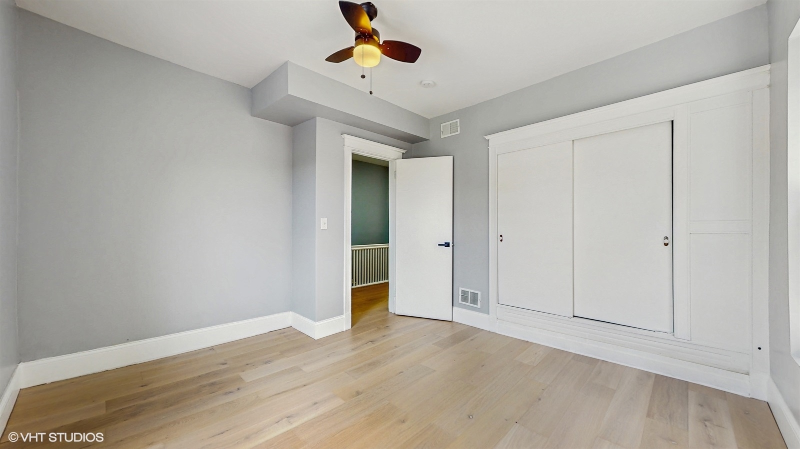 7430 S King Drive, Chicago, IL 60619
