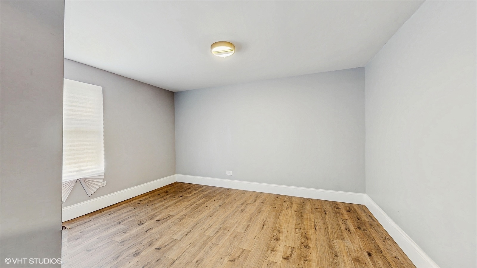 7430 S King Drive, Chicago, IL 60619