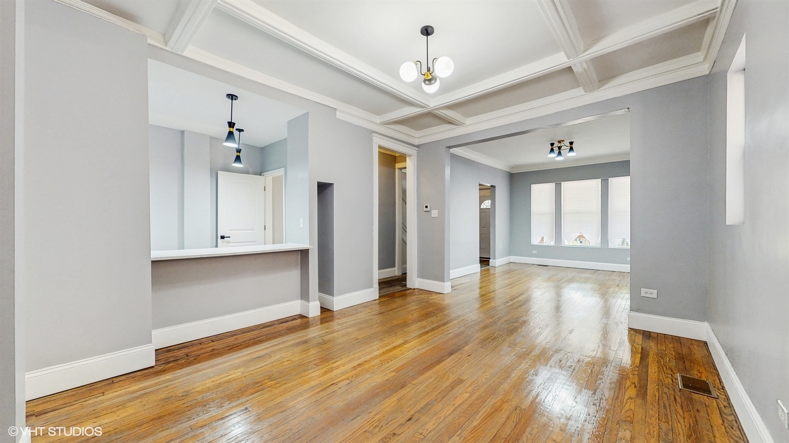 7430 S King Drive, Chicago, IL 60619