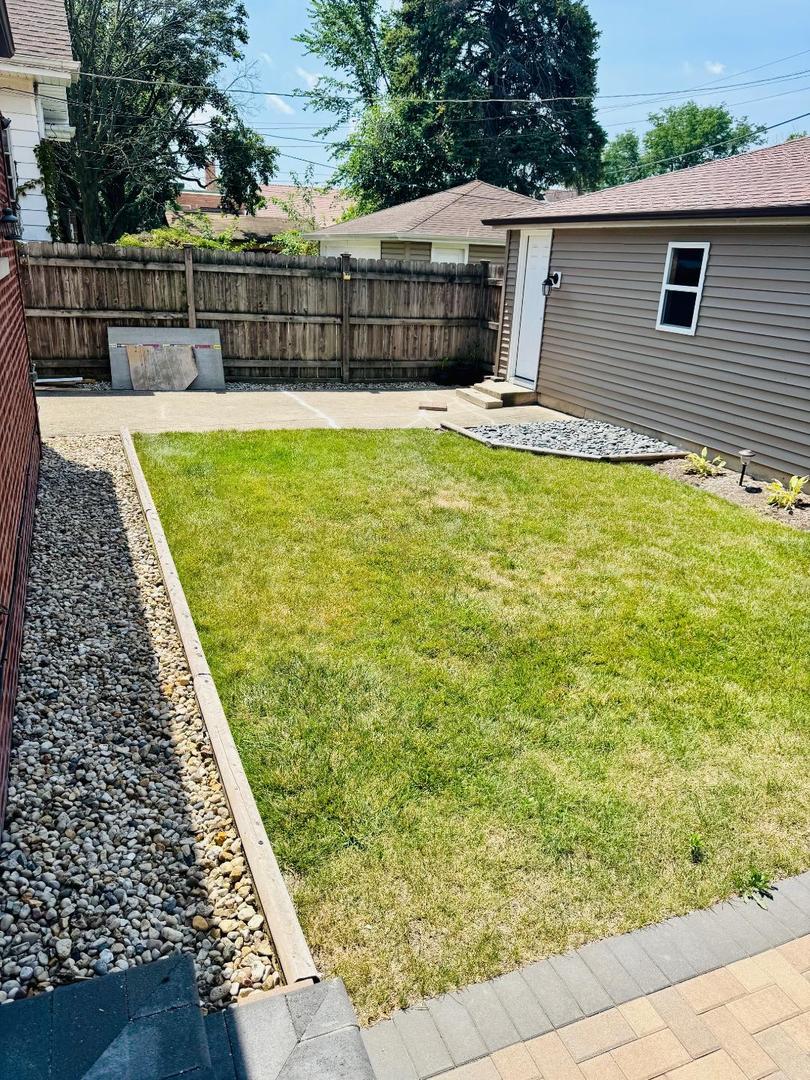 1540 Norfolk Avenue, Westchester, IL 60154