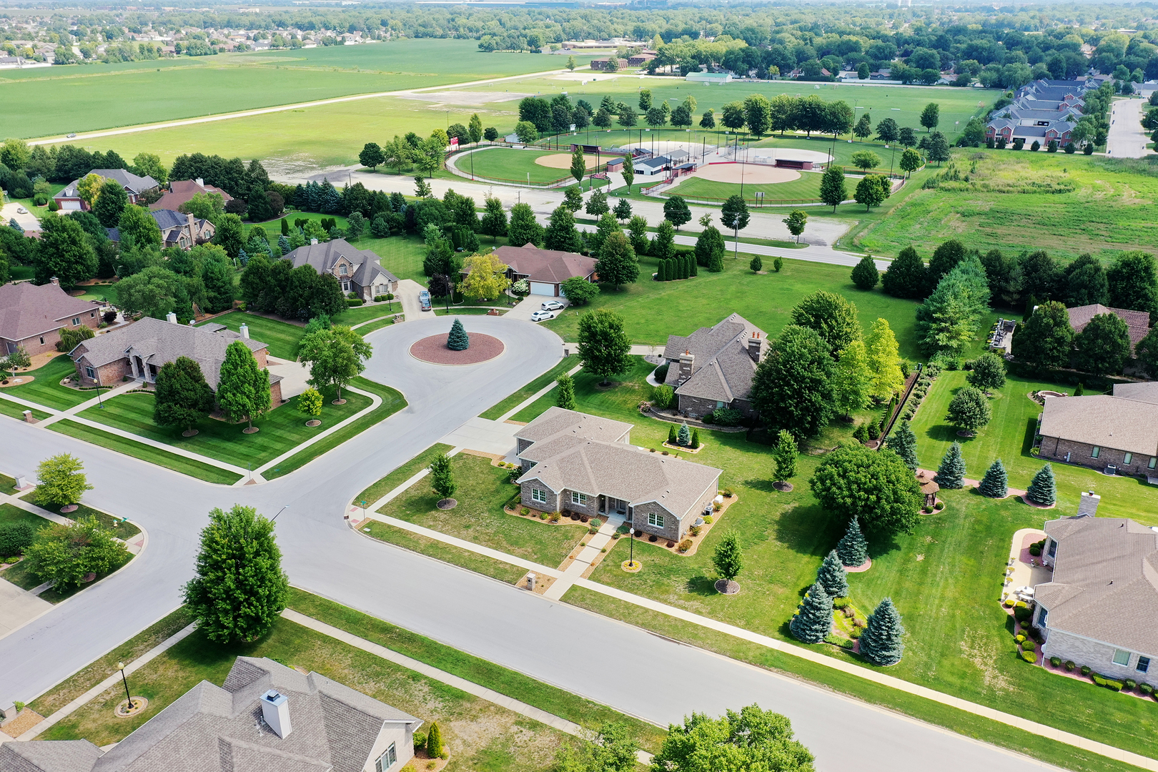 3279 Toulouse, Bourbonnais, IL 60914