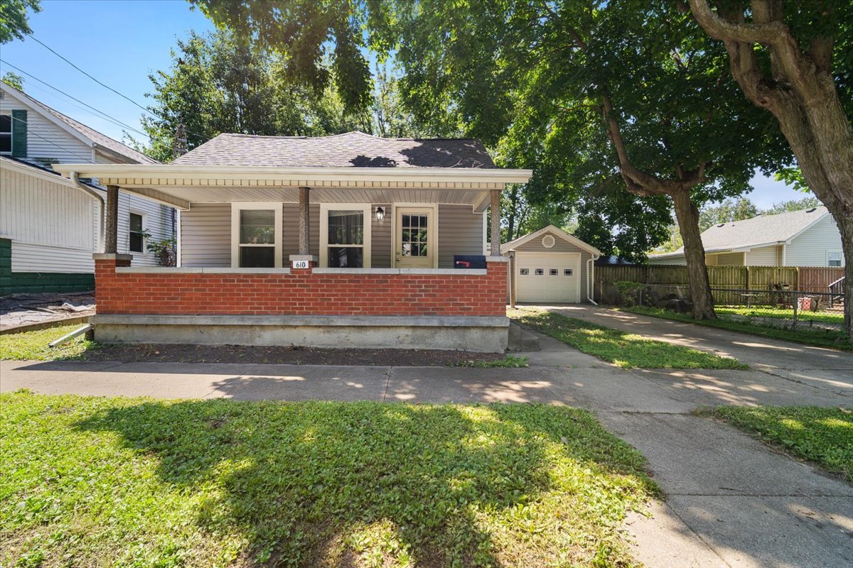 610 Scott Street, Bloomington, IL 61701