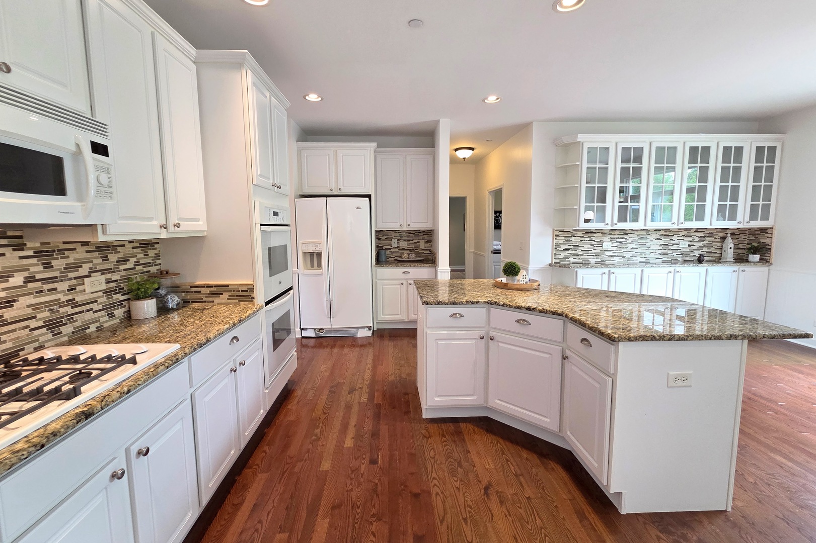 10174 Hopkins Street, Huntley, IL 60142