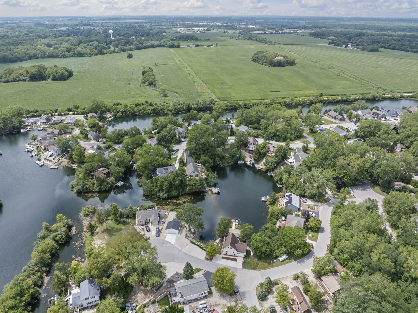 271 Fossil Bay Court, Wilmington, IL 60481