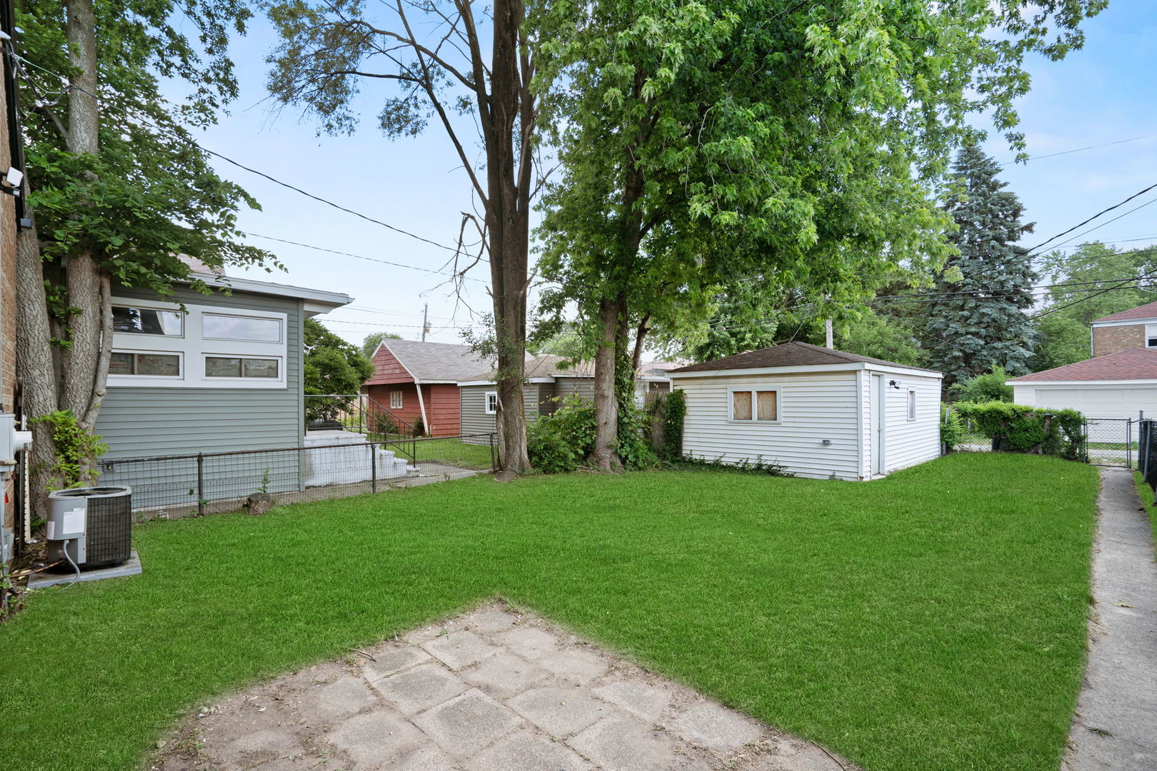 14319 S Wentworth Avenue, Riverdale, IL 60827