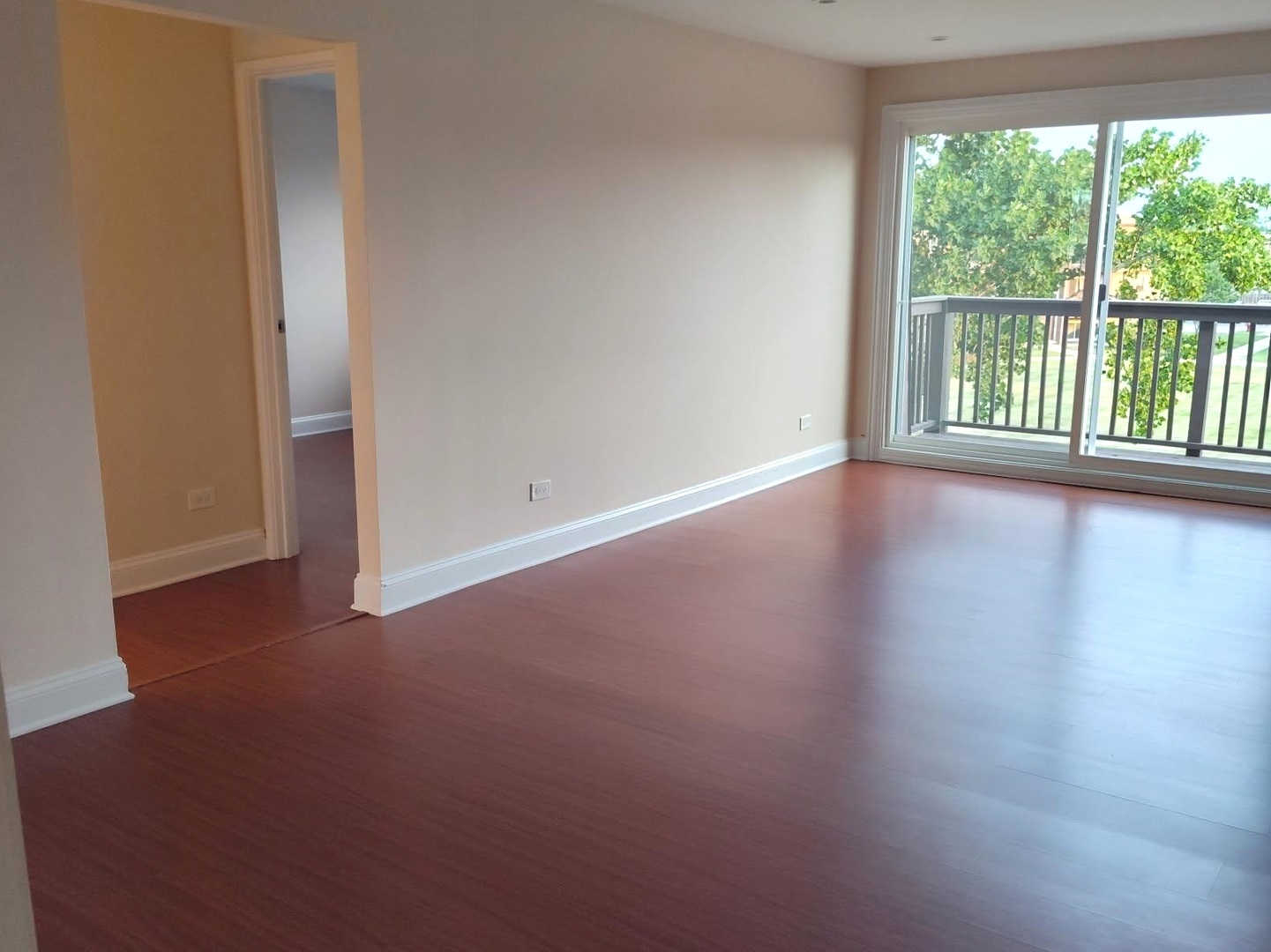 117 Boardwalk Street #2E, Elk Grove Village, IL 60007
