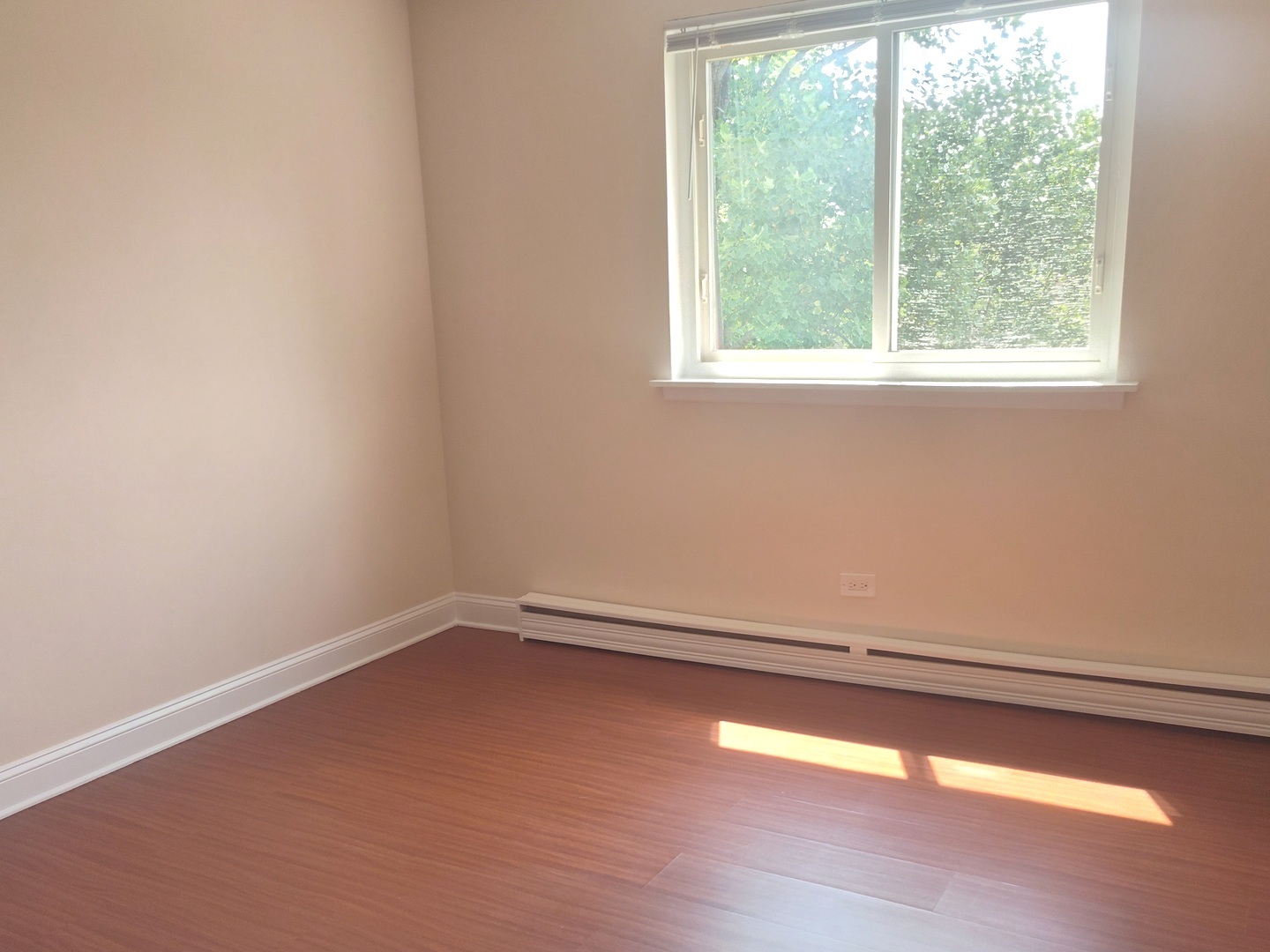 117 Boardwalk Street #2E, Elk Grove Village, IL 60007