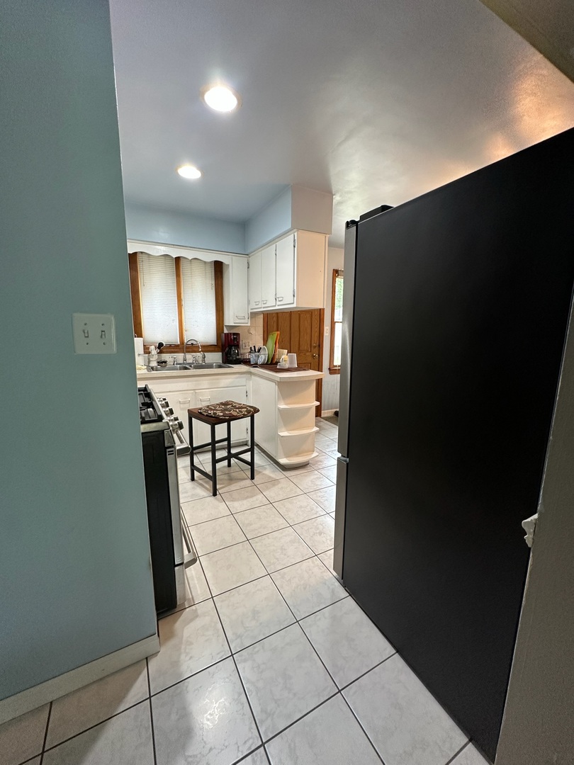 17871 Locust Street, Lansing, IL 60438