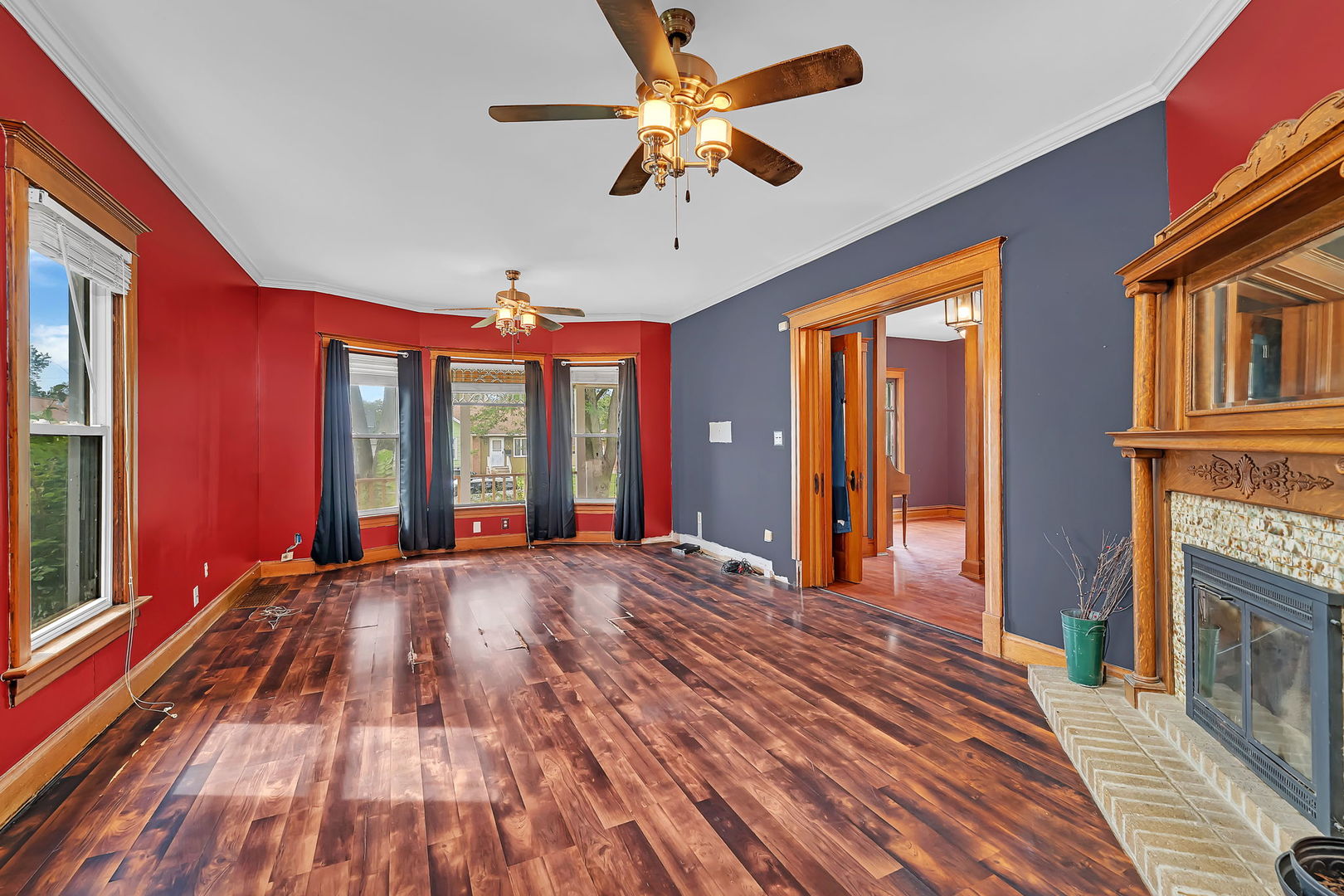 206 W Delaware Street, Dwight, IL 60420