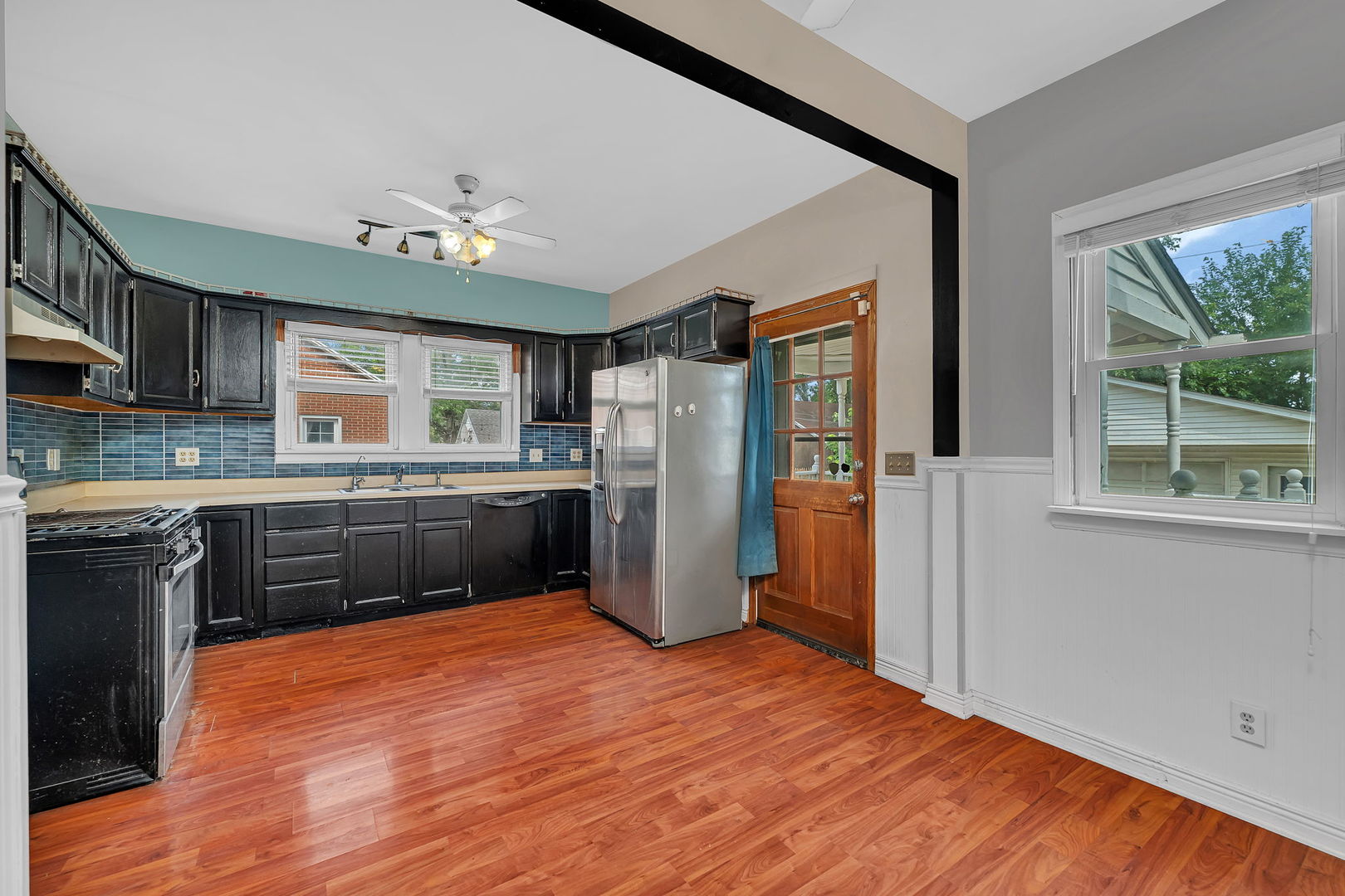206 W Delaware Street, Dwight, IL 60420