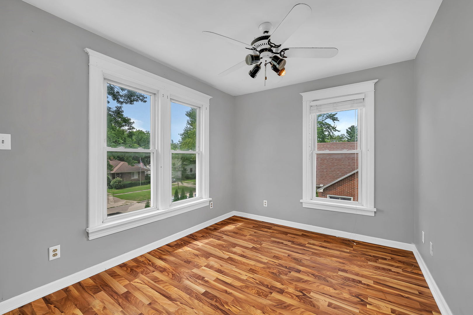 206 W Delaware Street, Dwight, IL 60420