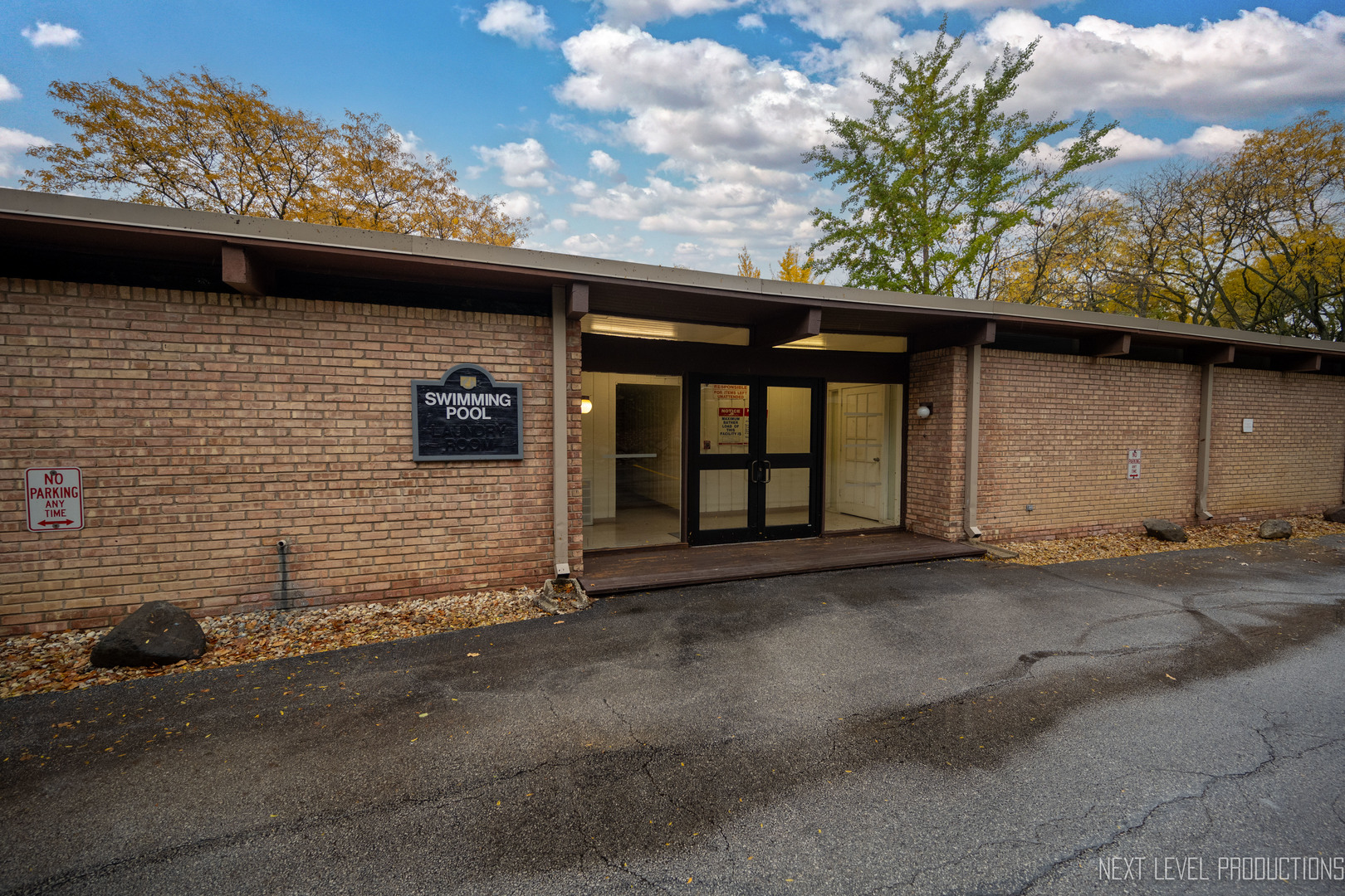 5830 Oakwood Drive #1H, Lisle, IL 60532