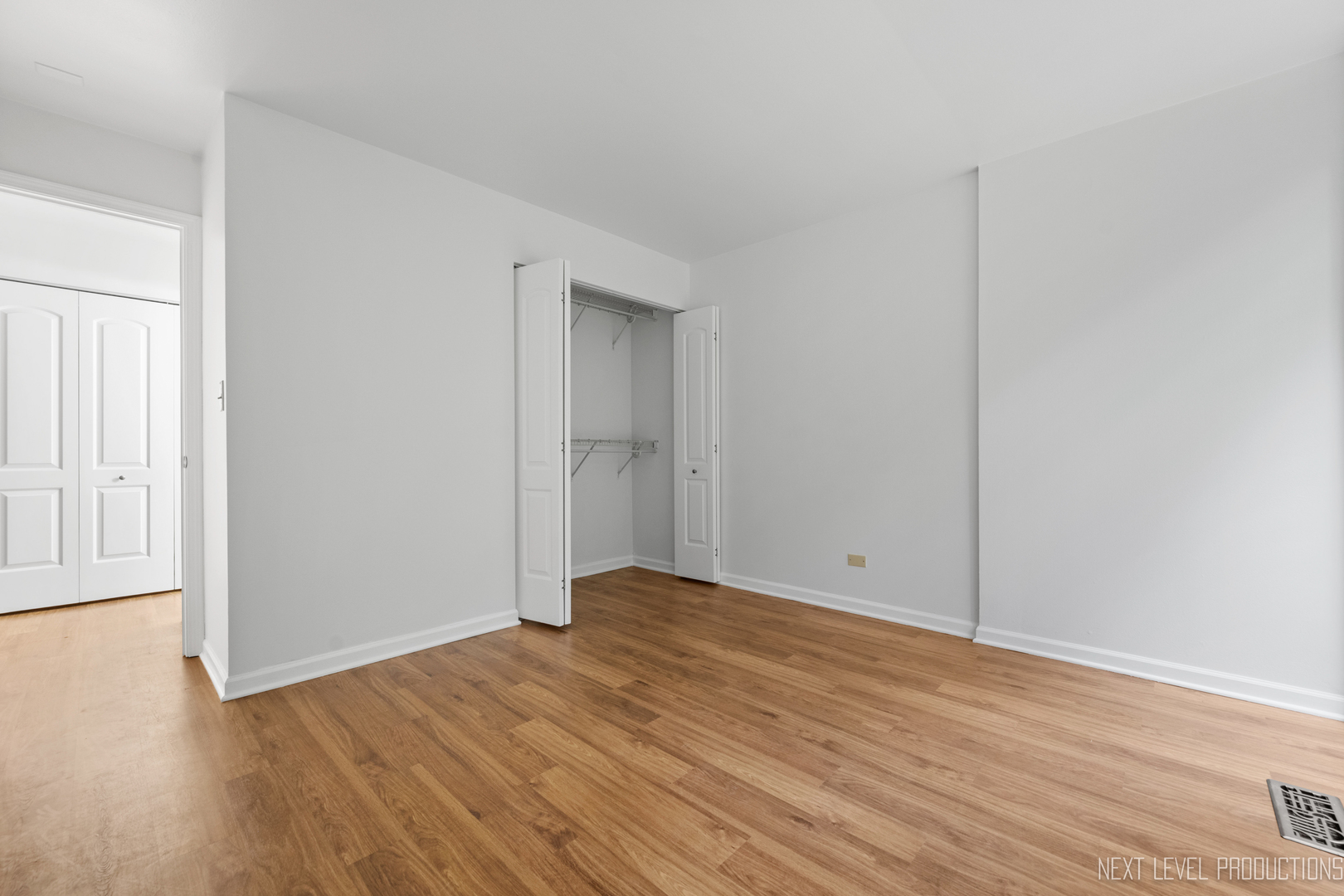 5830 Oakwood Drive #1H, Lisle, IL 60532