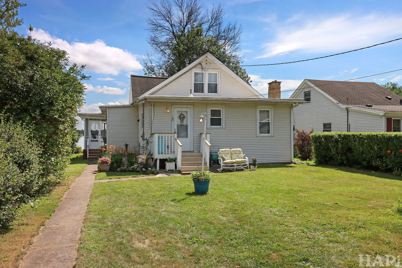 4821 W Flanders Road, McHenry, IL 60050