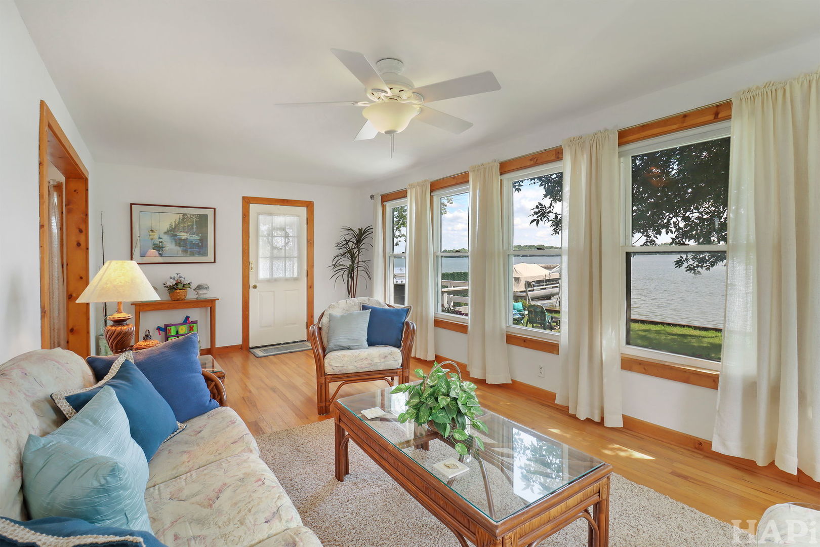 4821 W Flanders Road, McHenry, IL 60050