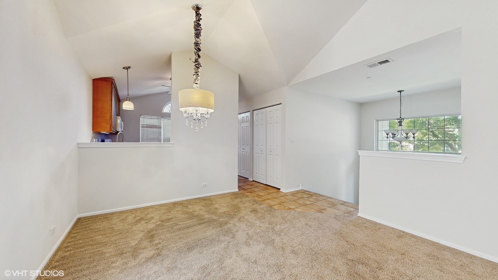 434 Cromwell Circle #3, Bartlett, IL 60103