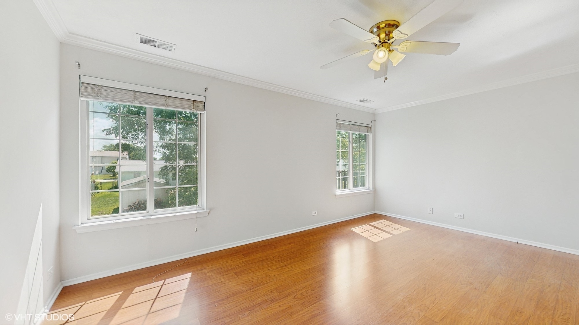 434 Cromwell Circle #3, Bartlett, IL 60103