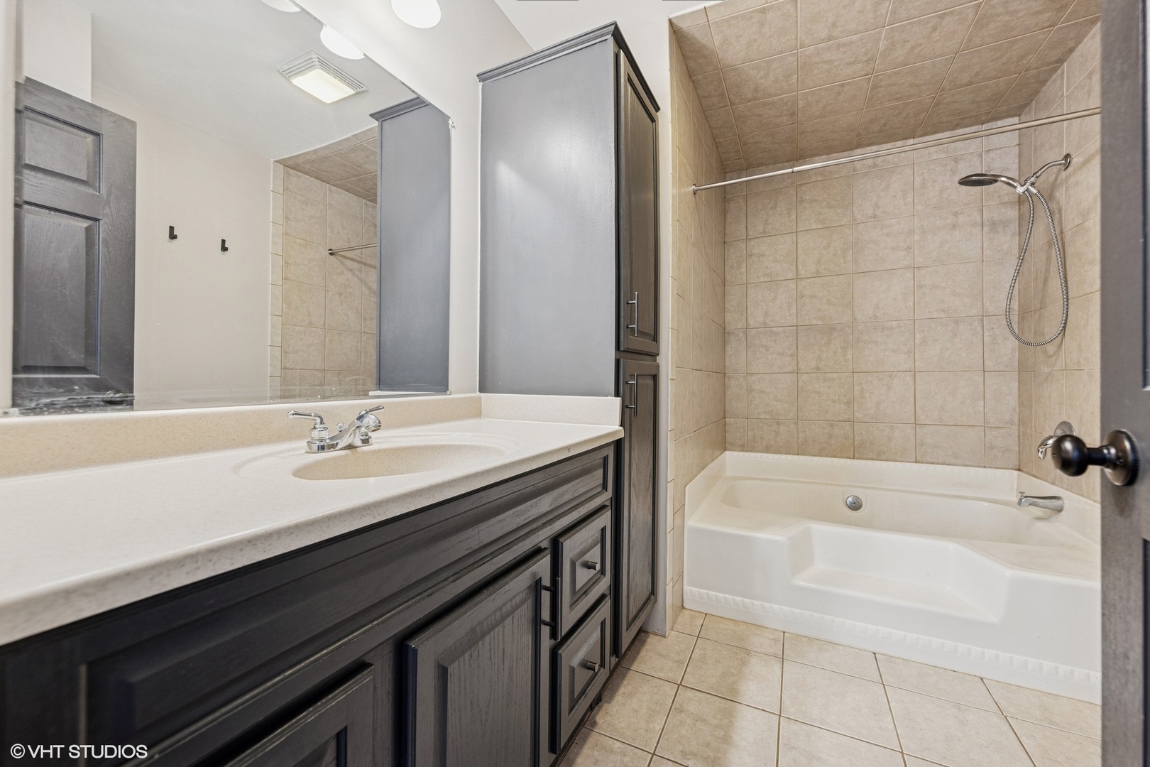 30W151 Arlington Court, Warrenville, IL 60555