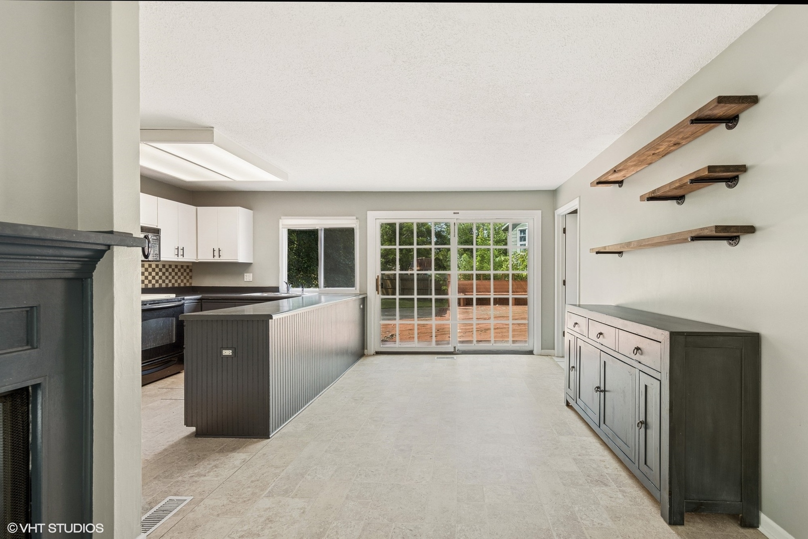 30W151 Arlington Court, Warrenville, IL 60555
