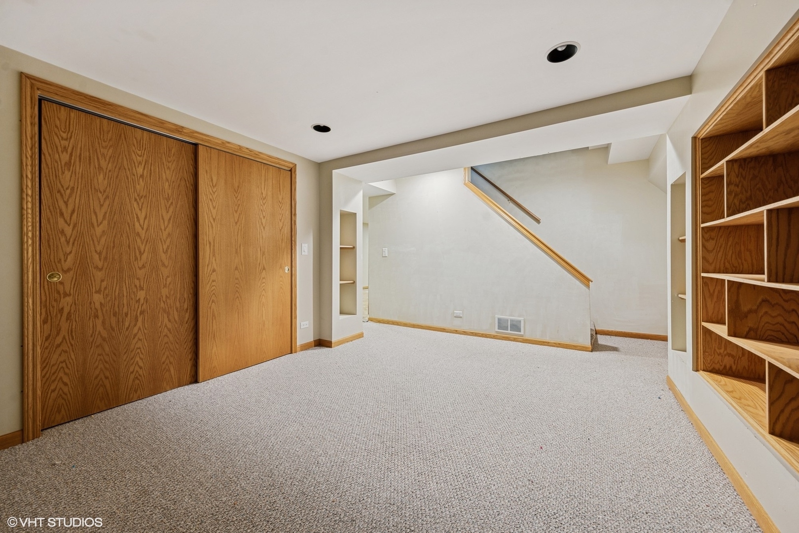 30W151 Arlington Court, Warrenville, IL 60555