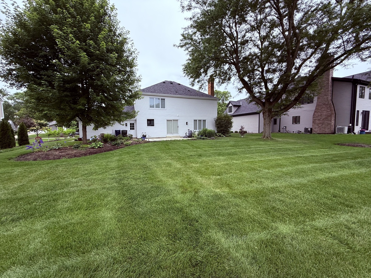 1019 Thunderbird Lane, Naperville, IL 60563