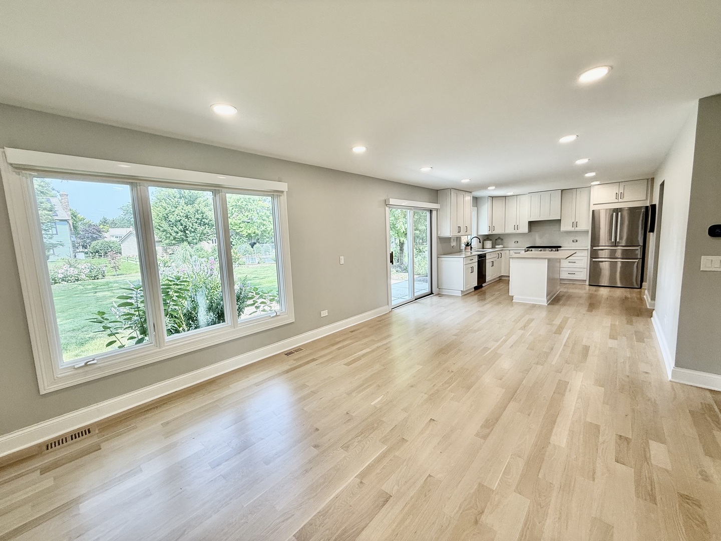 1019 Thunderbird Lane, Naperville, IL 60563