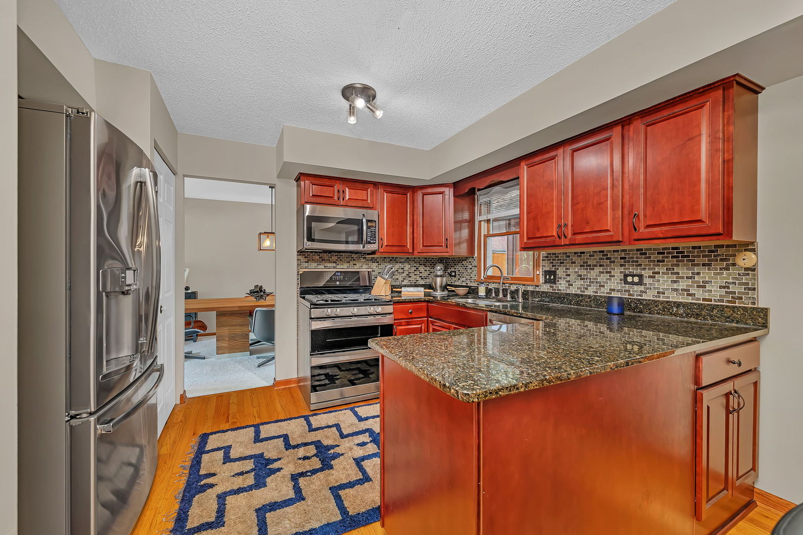 1007 Windsor Drive, Shorewood, IL 60404