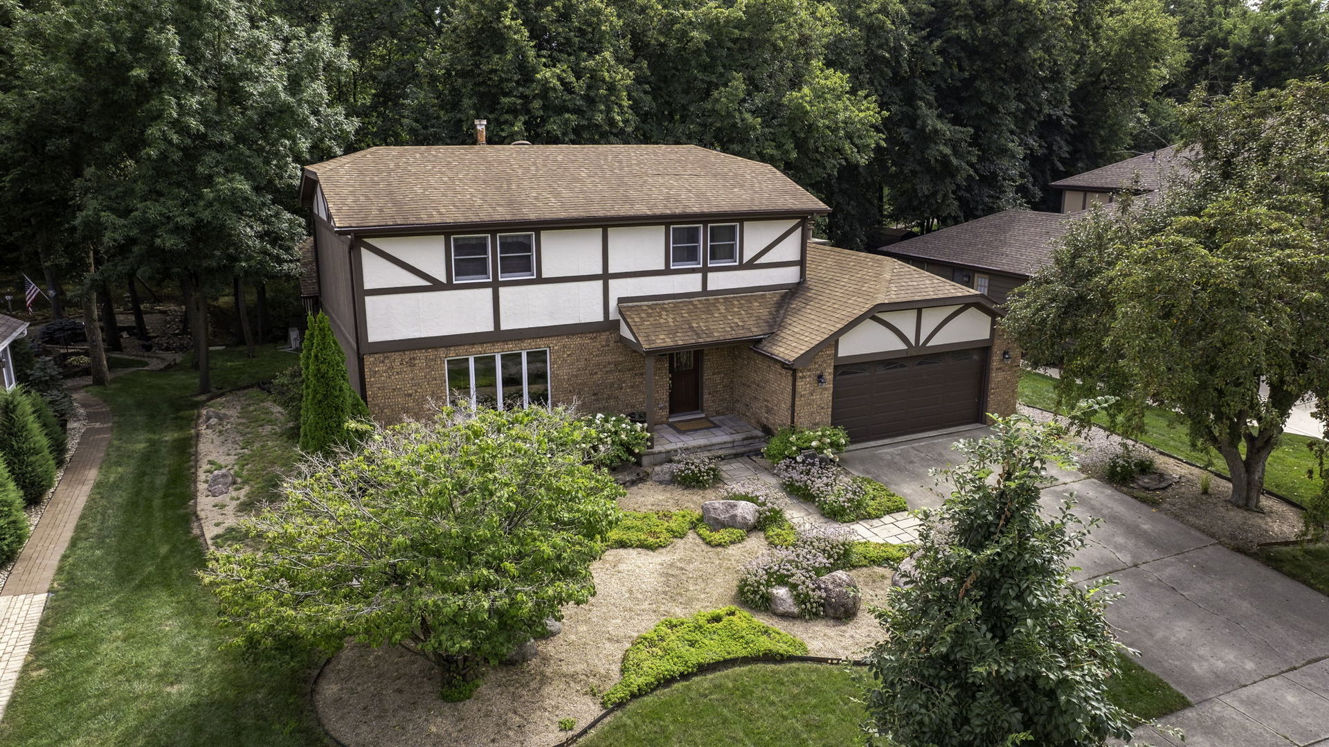 1007 Windsor Drive, Shorewood, IL 60404