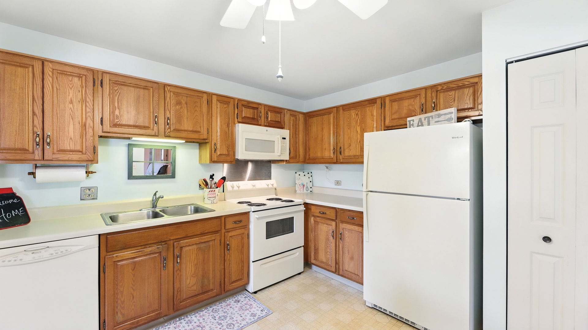 709 Burr Oak Lane #B, Prospect Heights, IL 60070
