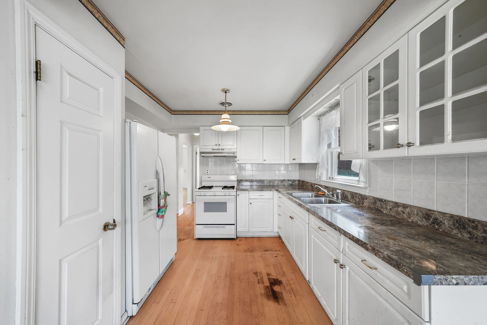 3612 N Neva Avenue, Chicago, IL 60634