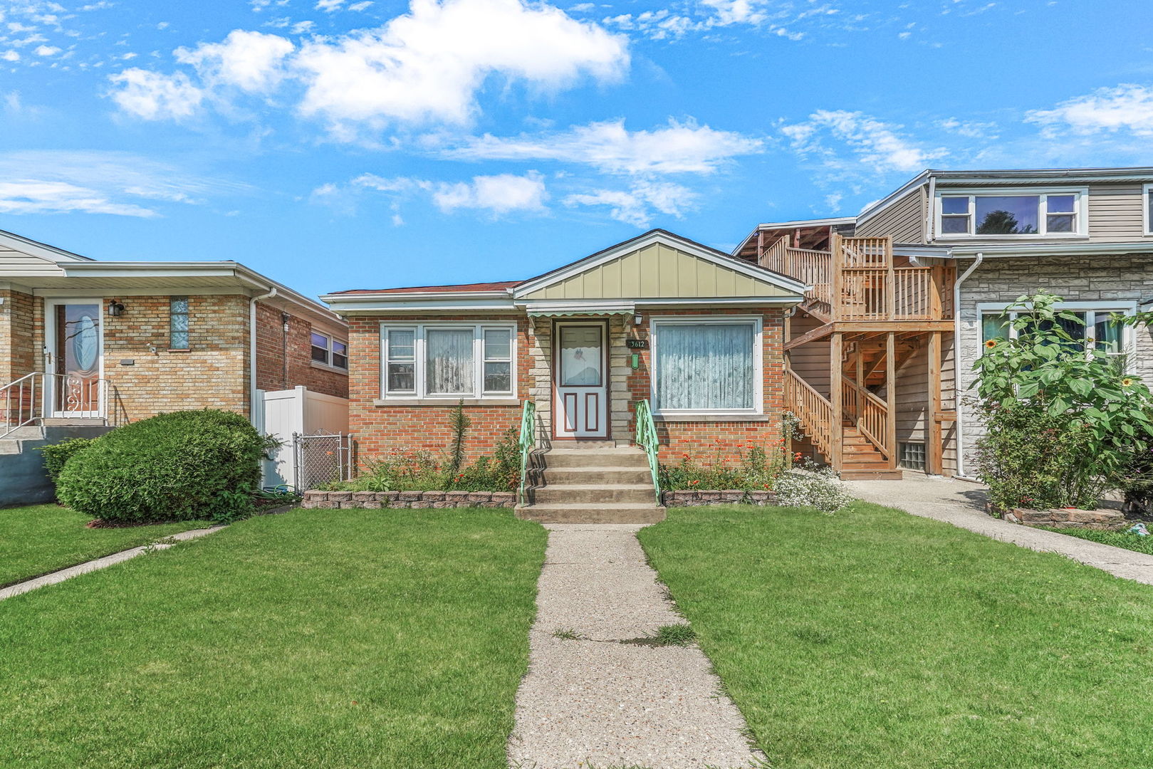 3612 N Neva Avenue, Chicago, IL 60634
