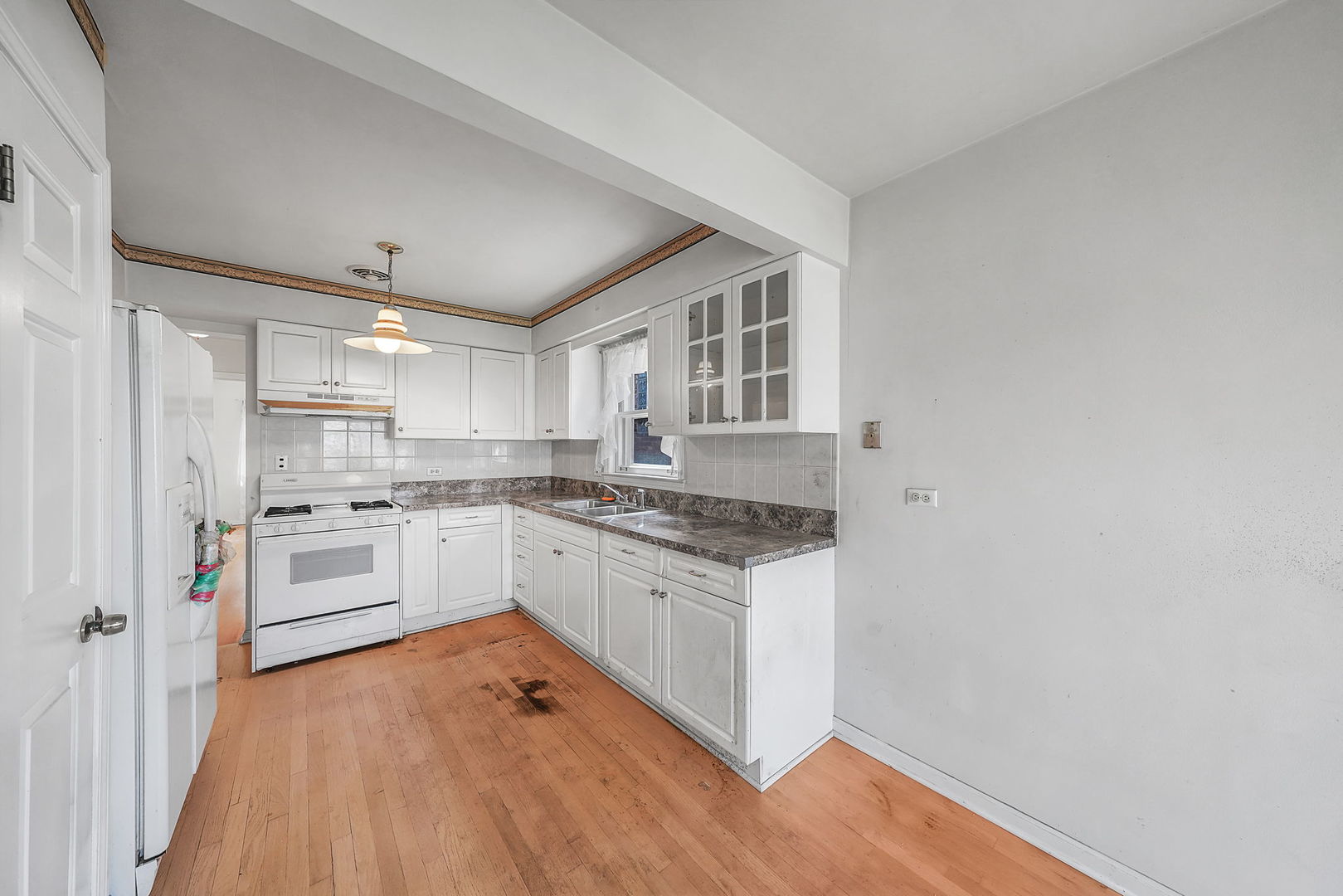 3612 N Neva Avenue, Chicago, IL 60634