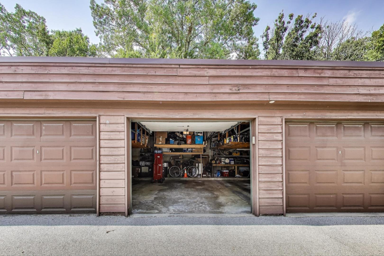 1356 N Sterling Avenue #102, Palatine, IL 60067