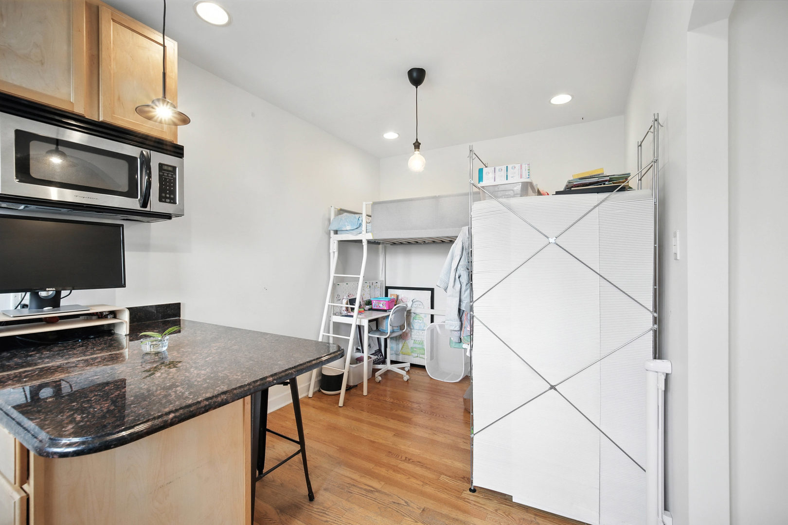 2551 N Laramie Avenue #3N, Chicago, IL 60639