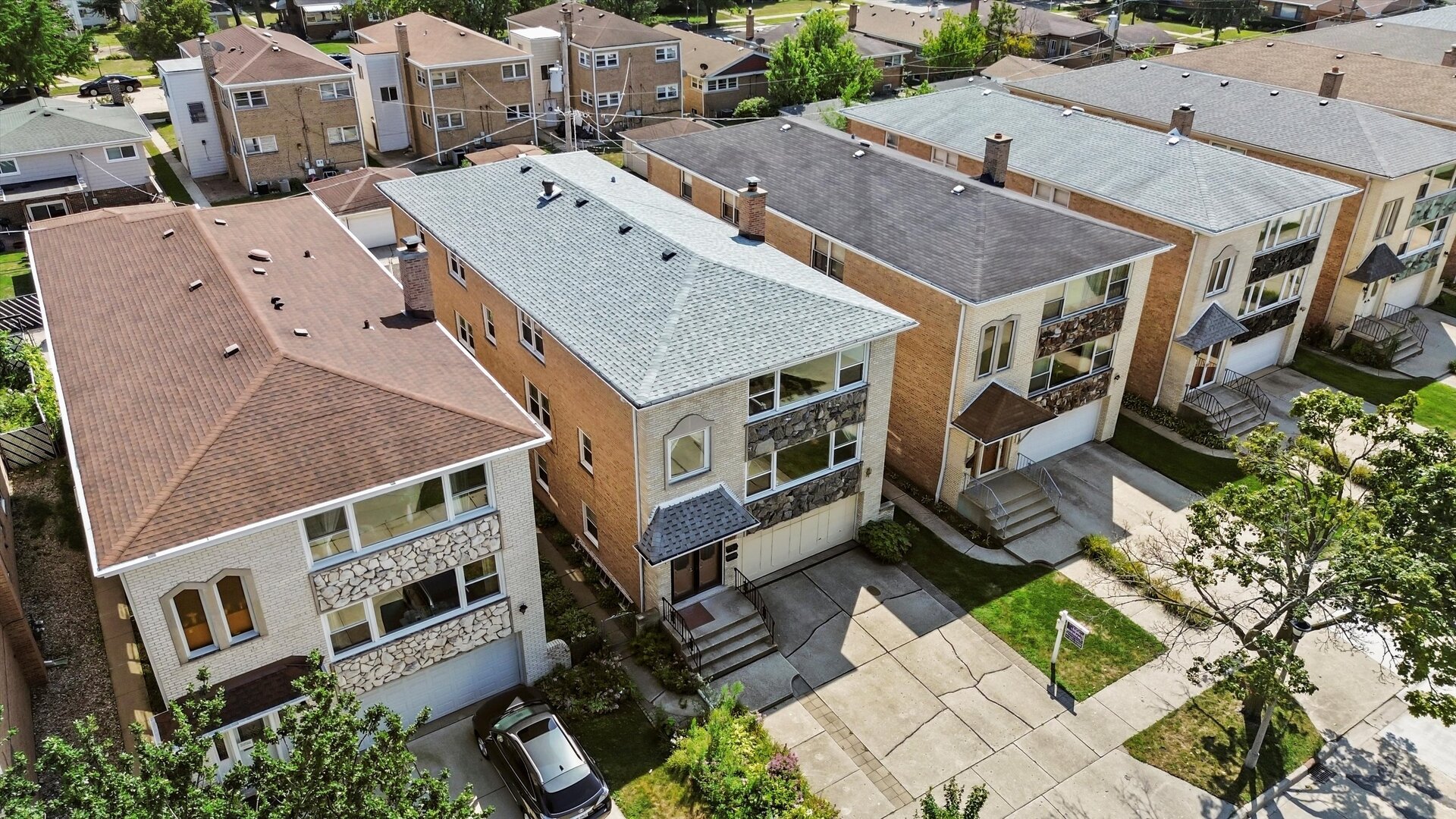 5033 Carol Street, Skokie, IL 60077