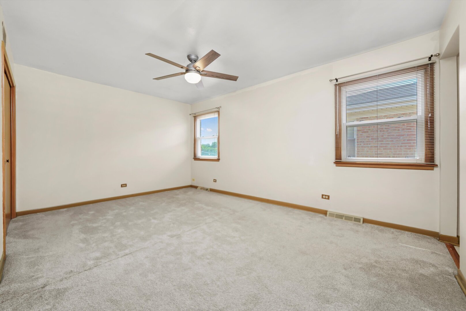 5033 Carol Street, Skokie, IL 60077