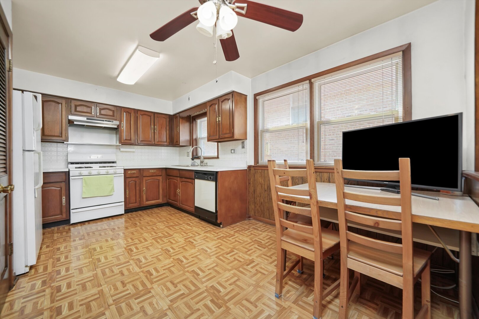 5033 Carol Street, Skokie, IL 60077