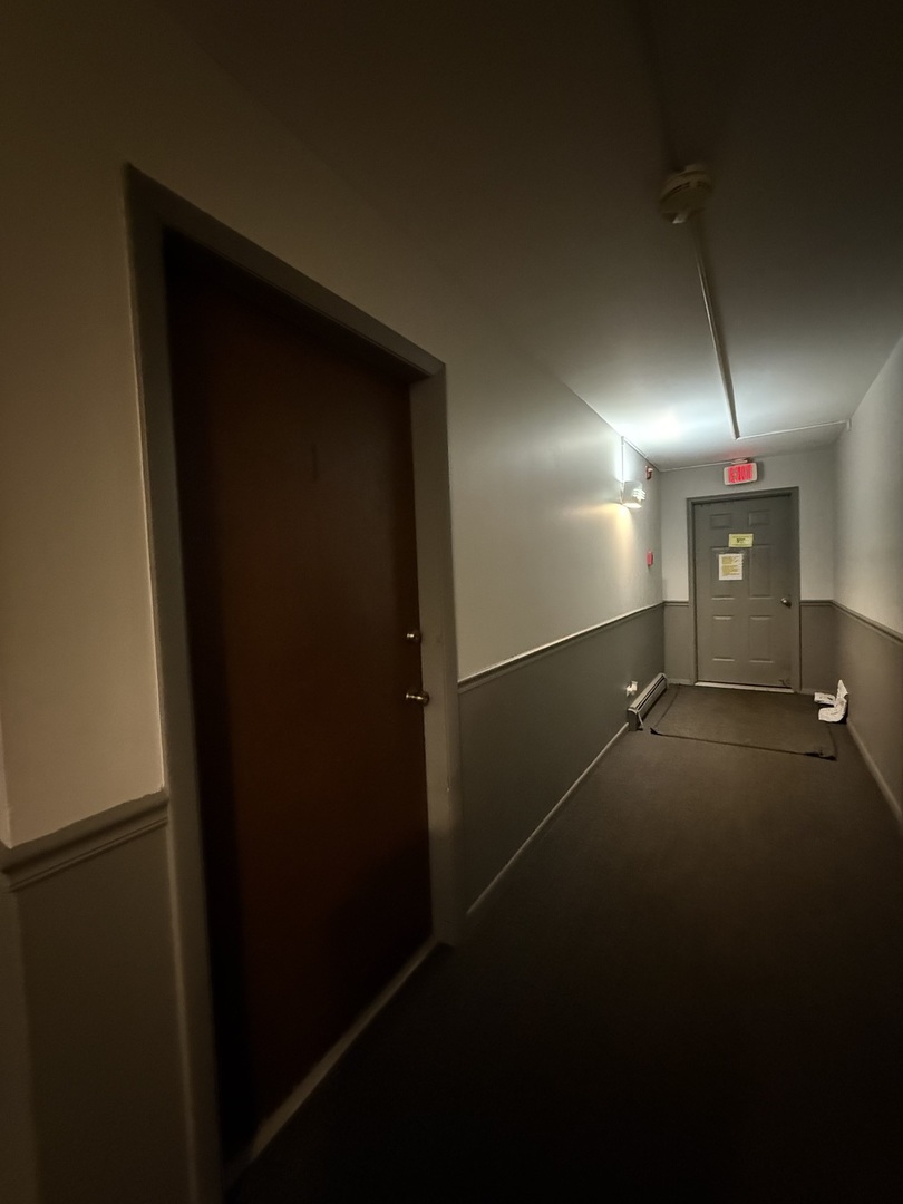 2343 OGDEN Avenue #1, Downers Grove, IL 60515