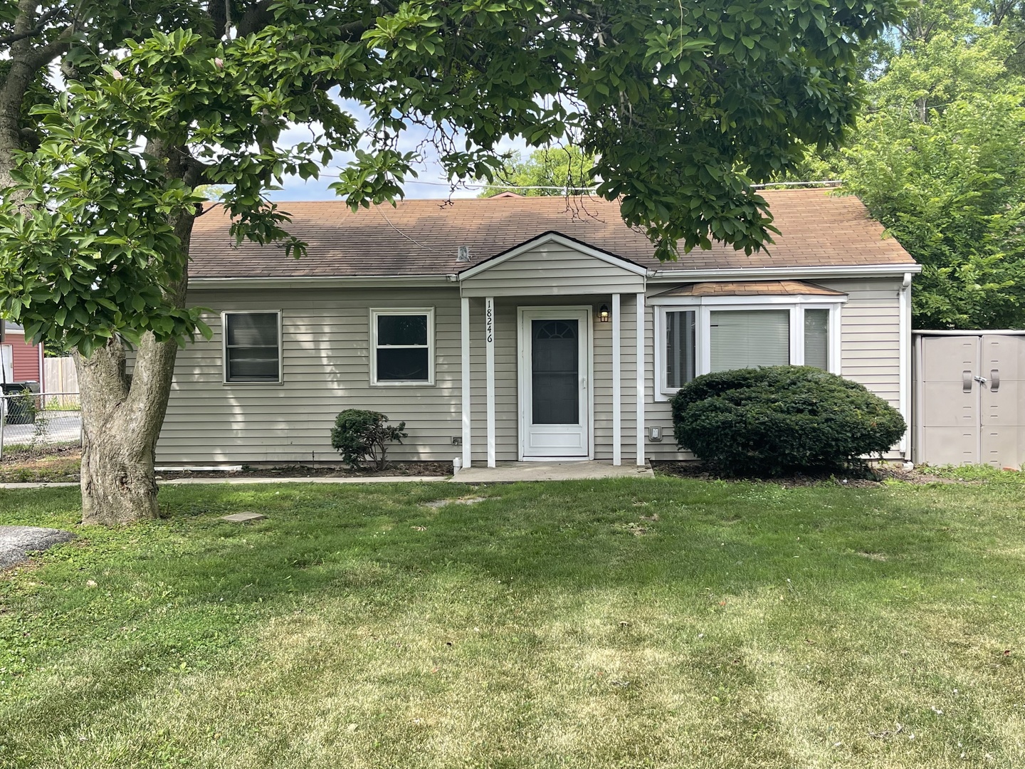 18246 Martin Avenue, Homewood, IL 60430